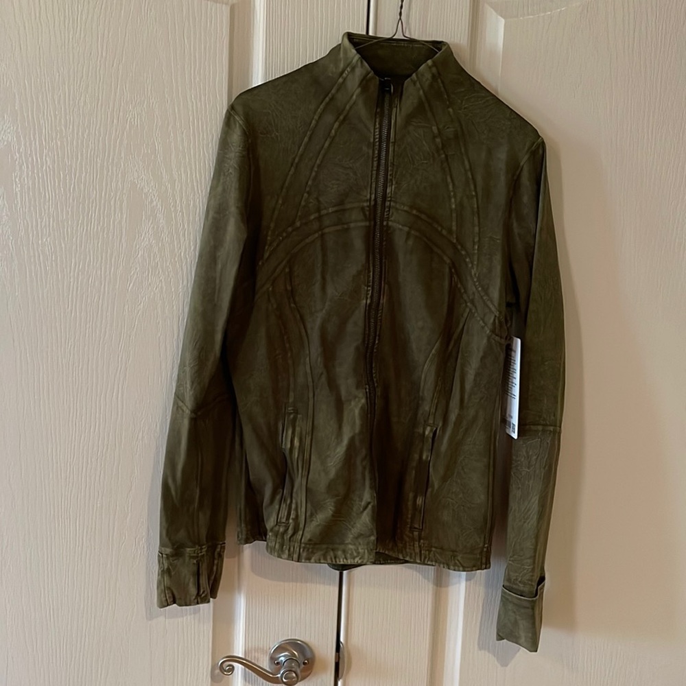 NWT Define Jacket Nulux *Wash